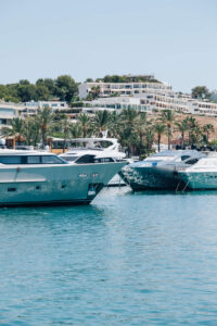 NOVACENTRO - OFICINAS EN CALVIA - MALLORCA - ENTORNO - WORKCENTER - CLUB NAUTICO PALMANOVA